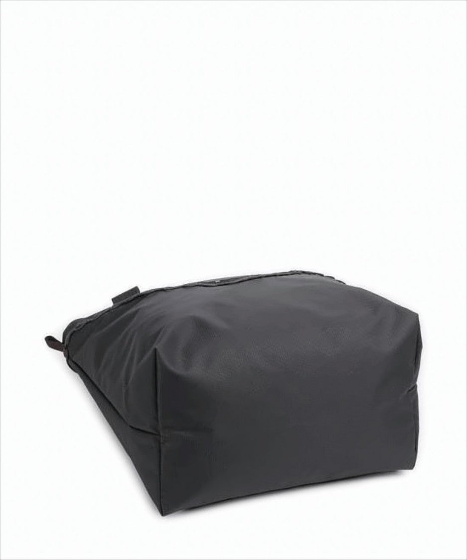 Spacious Black Duffle Bag With Adjustable Strap