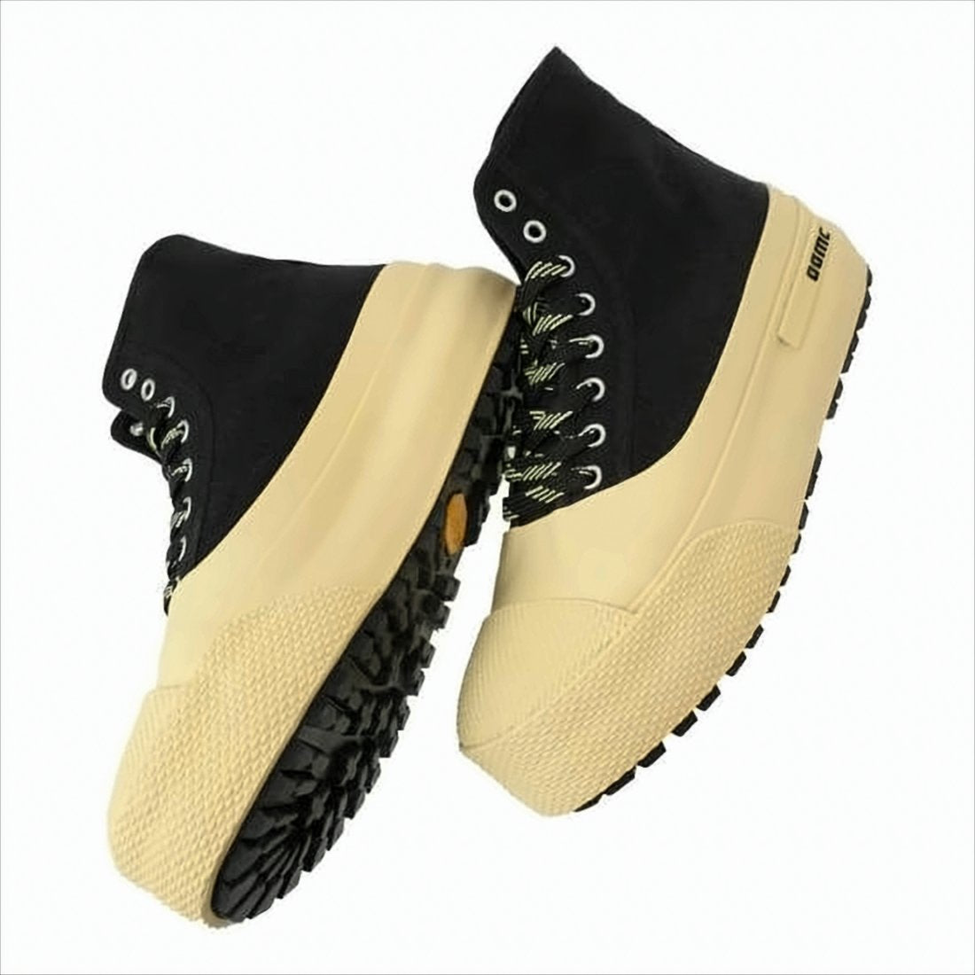 High-Top Sneakers with Rugged Tread