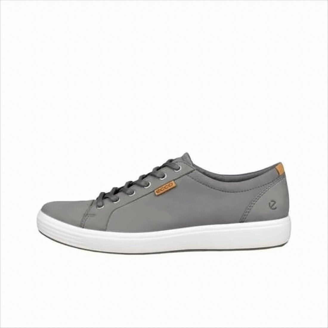 Sleek Nubuck Low-Top Sneakers with Textured Sole