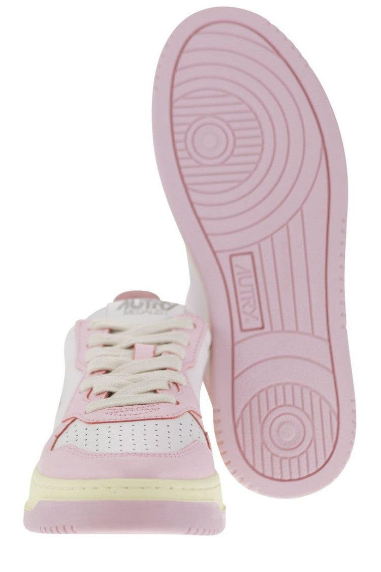 Smooth Leather Low-Top Sneakers with Pastel Accents
