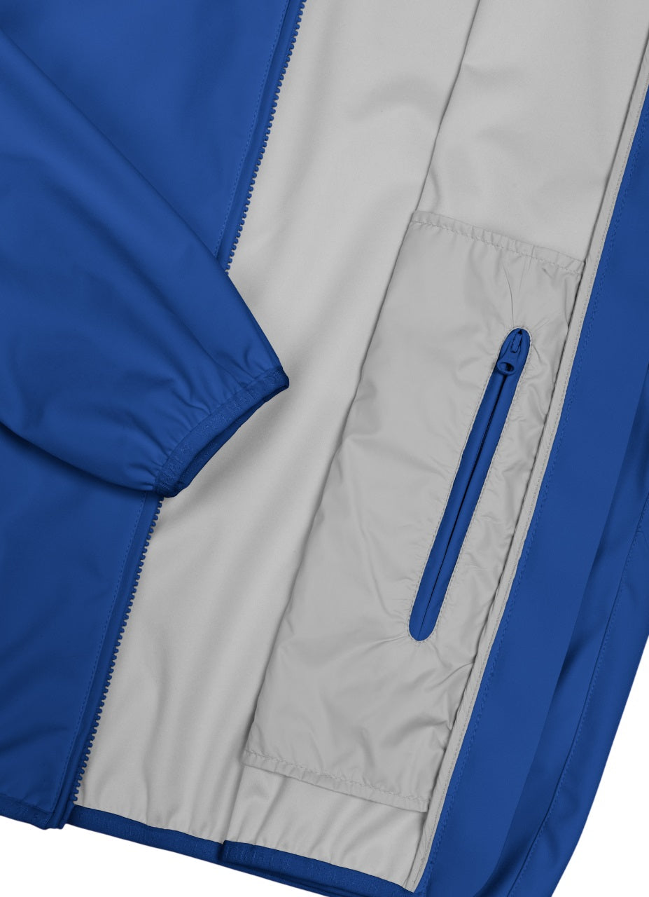 Lightweight Softshell Windbreaker With Multi-Pocket Design