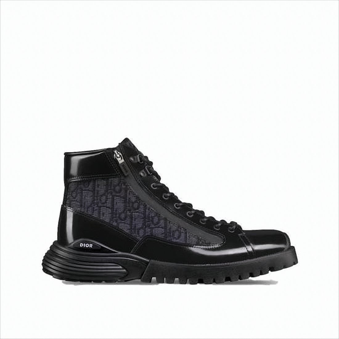 High-Top Boots With Calf Leather And Canvas Panels