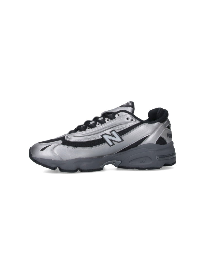 "1000" Sneakers – Silver