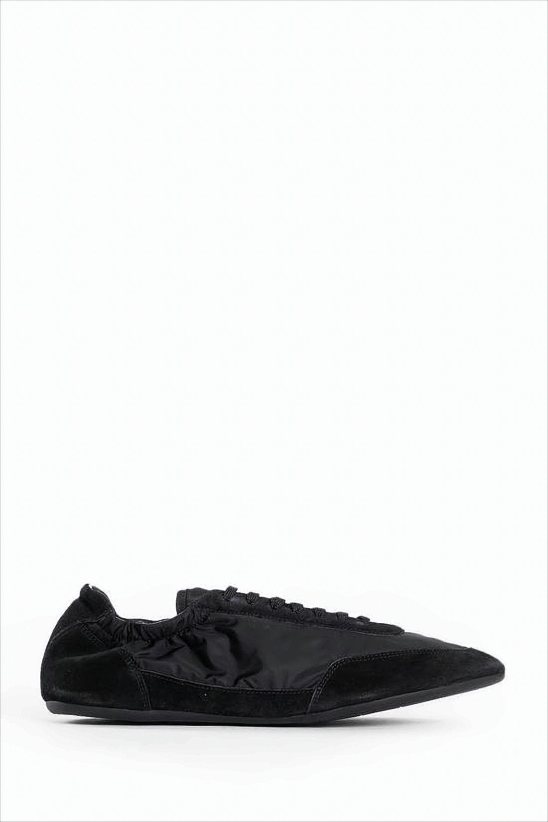 Pointed Toe Sneakers with Recycled Materials