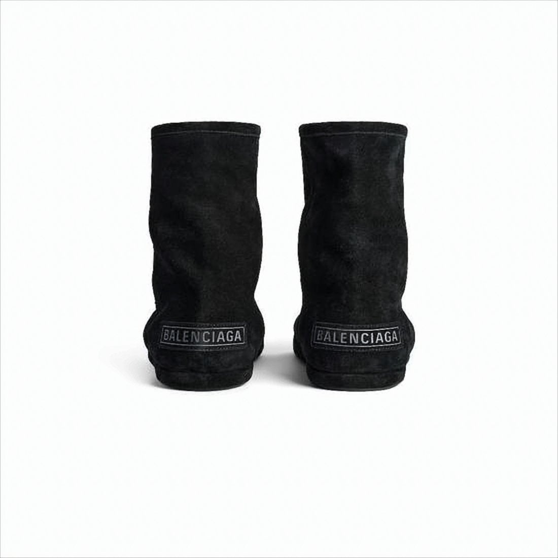 Mid-Calf Black Boots With Silhouette