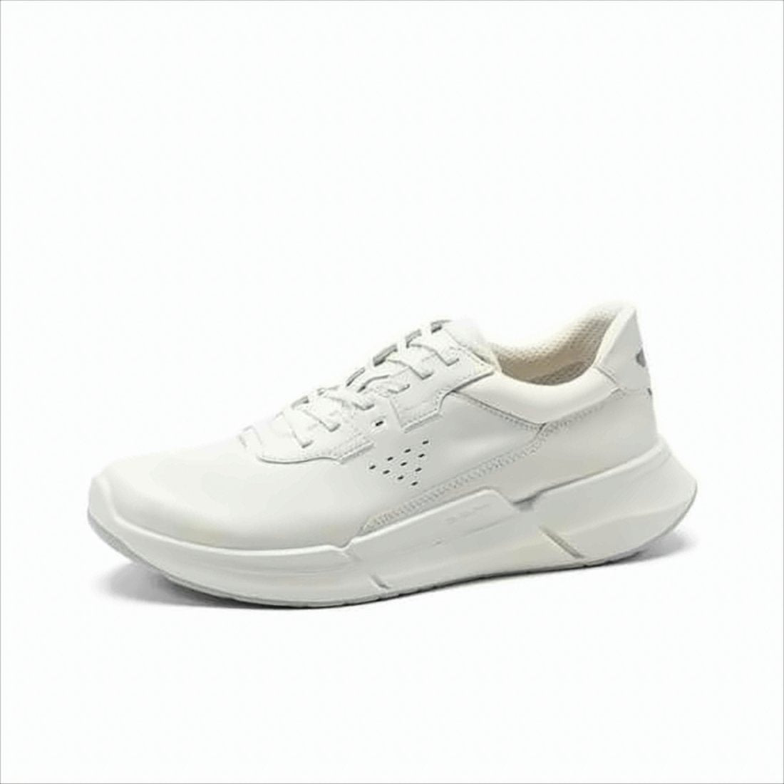 Minimalist White Leather Sneakers