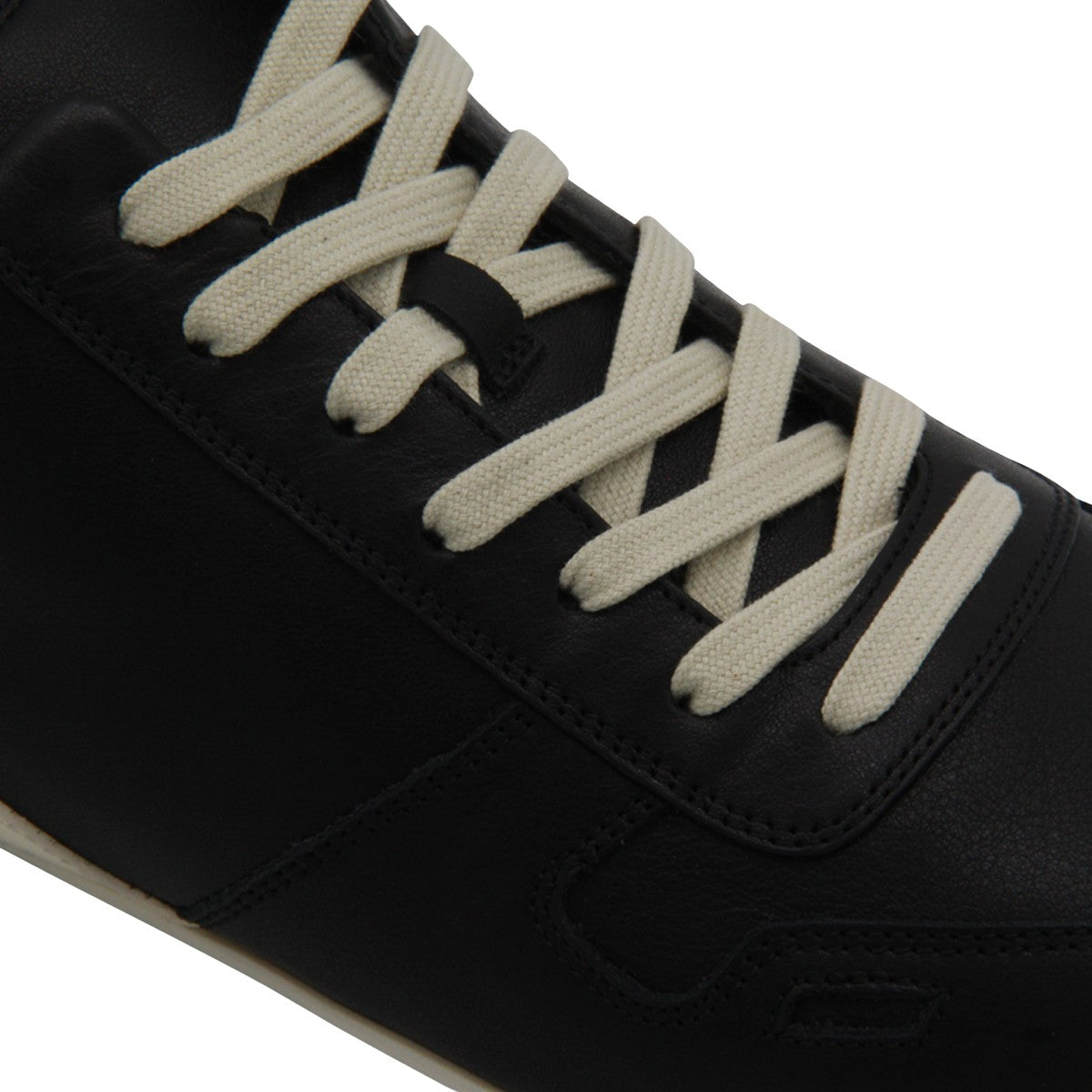 Low-Profile Sneakers with Contrasting Details