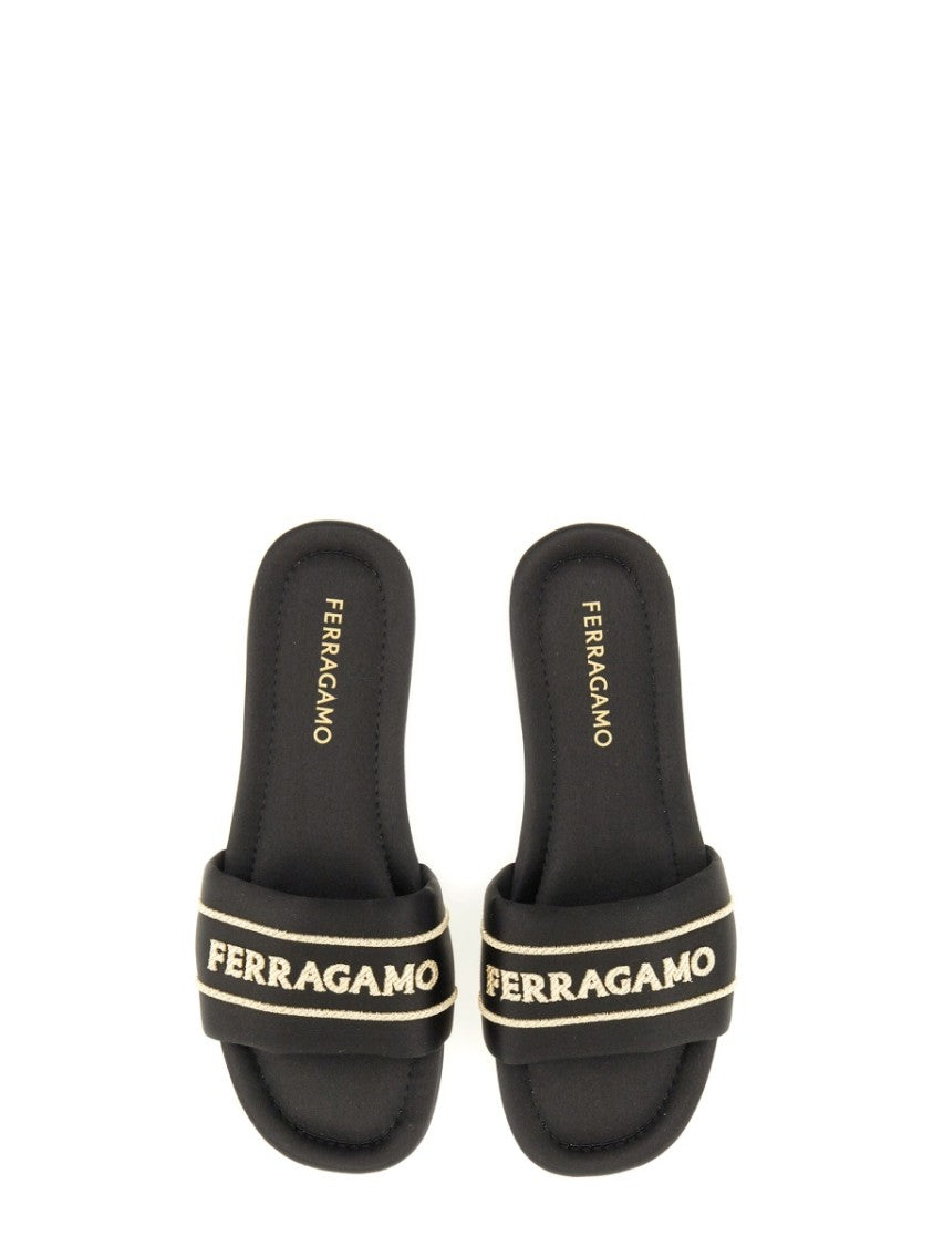 Slide Sandal With Iconic Logo Detail
