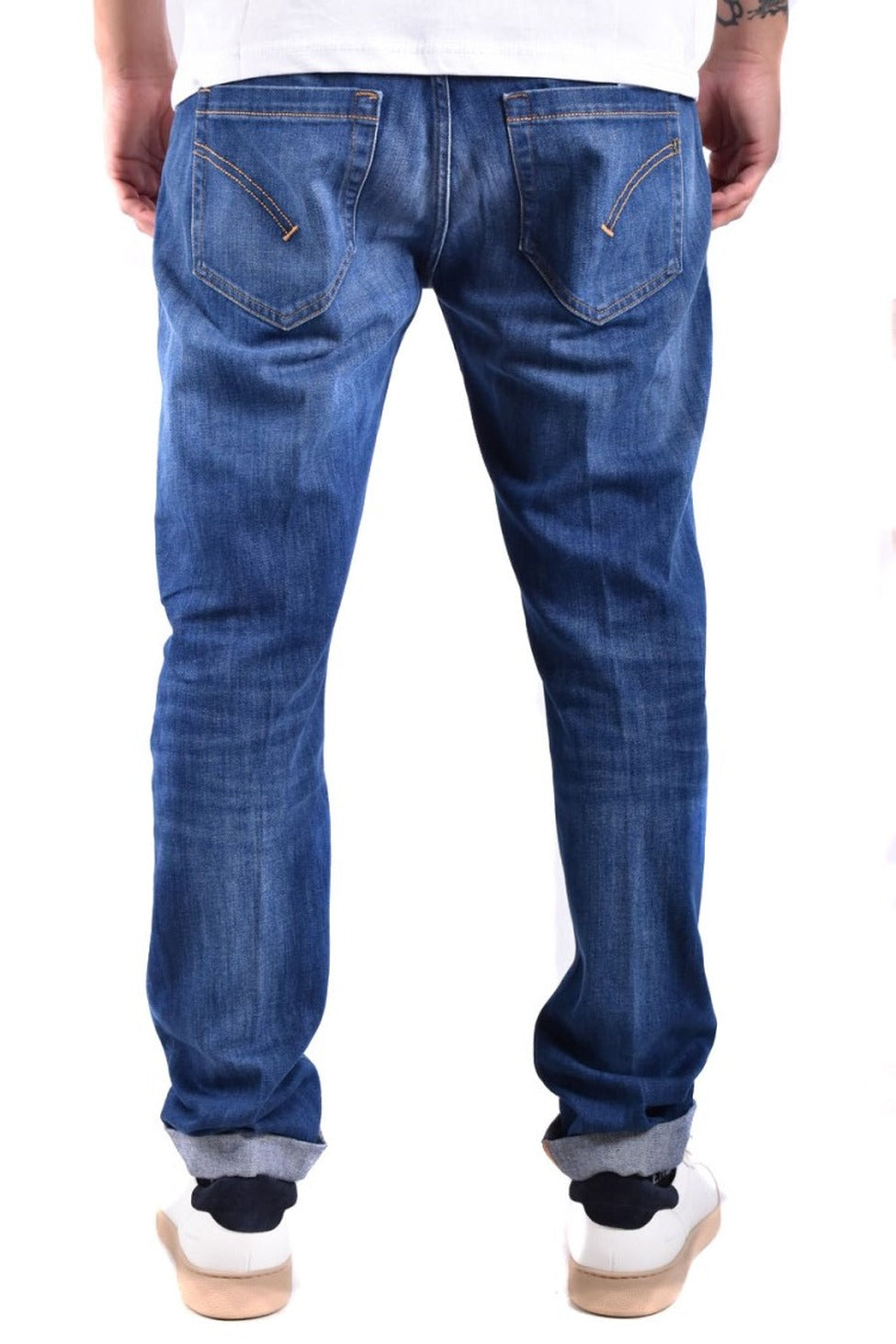 Straight-Leg Blue Denim Jeans With Classic Five-Pocket Design