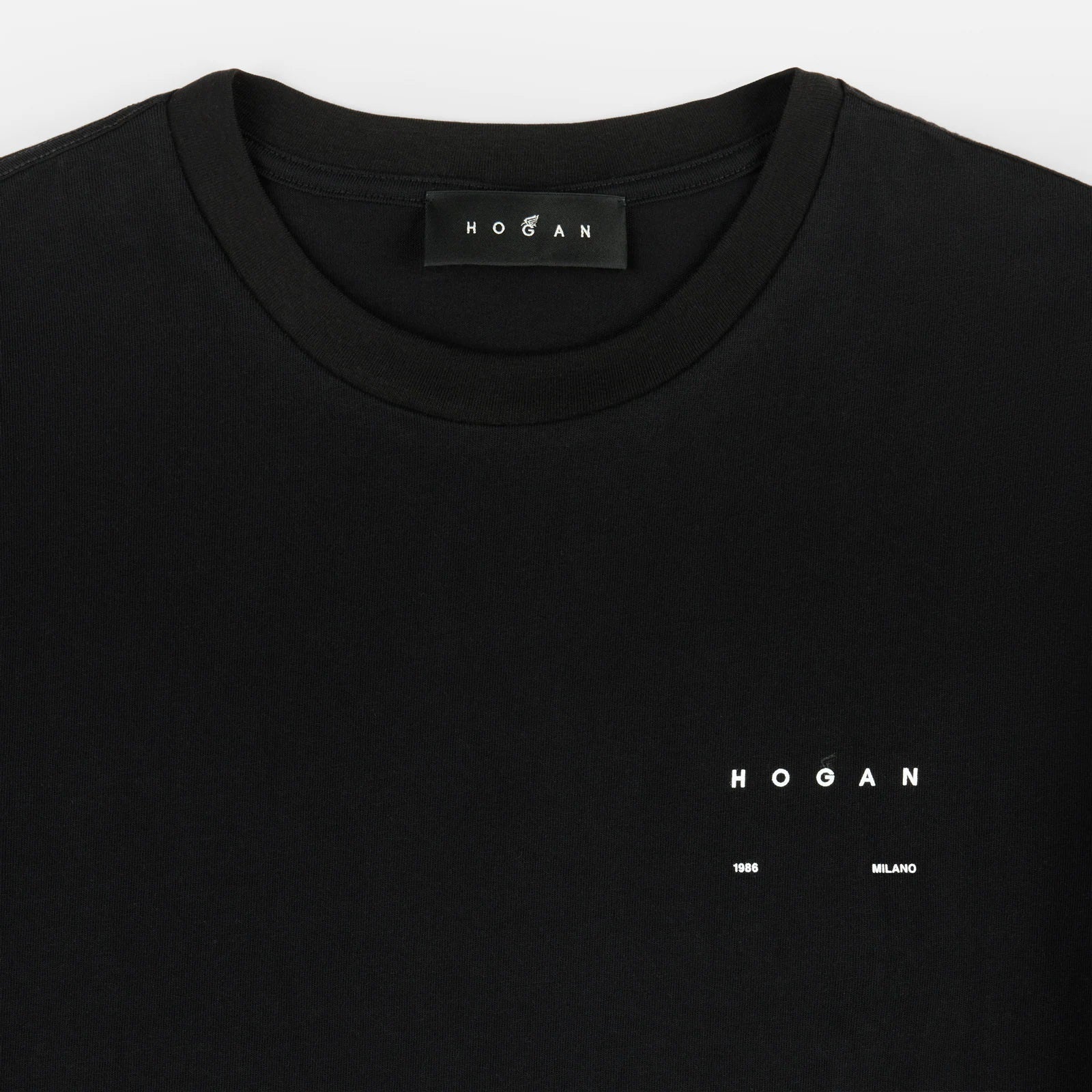 Minimalist Black T-Shirt With Calfskin Blend