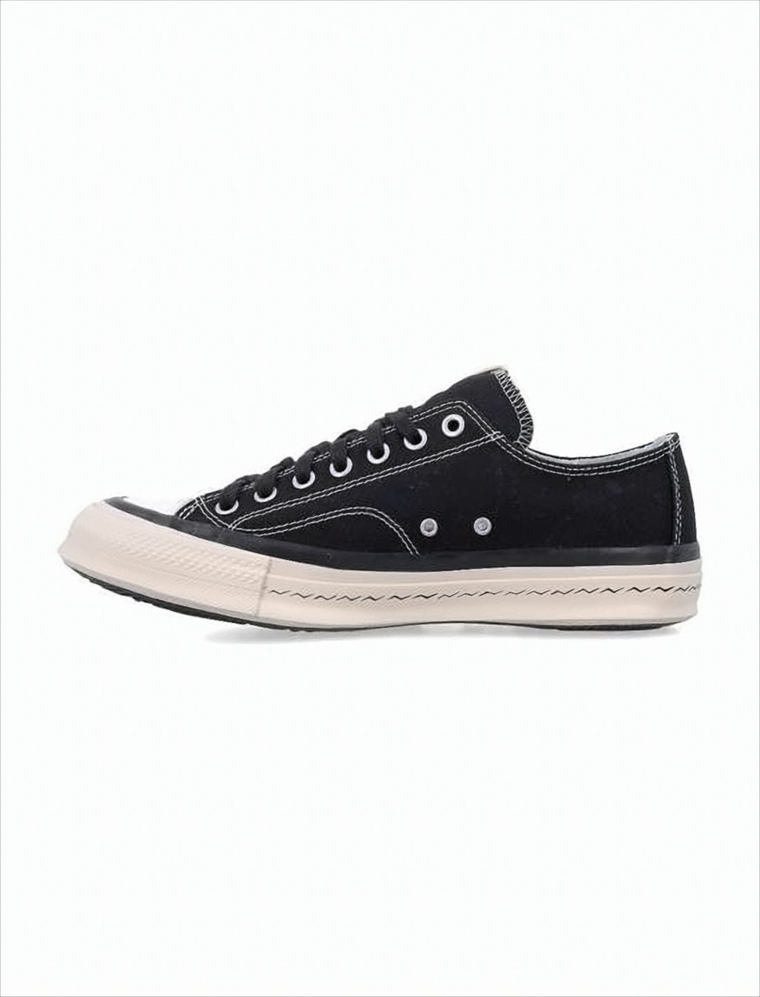 Low-Top Sneakers with Branded Patch