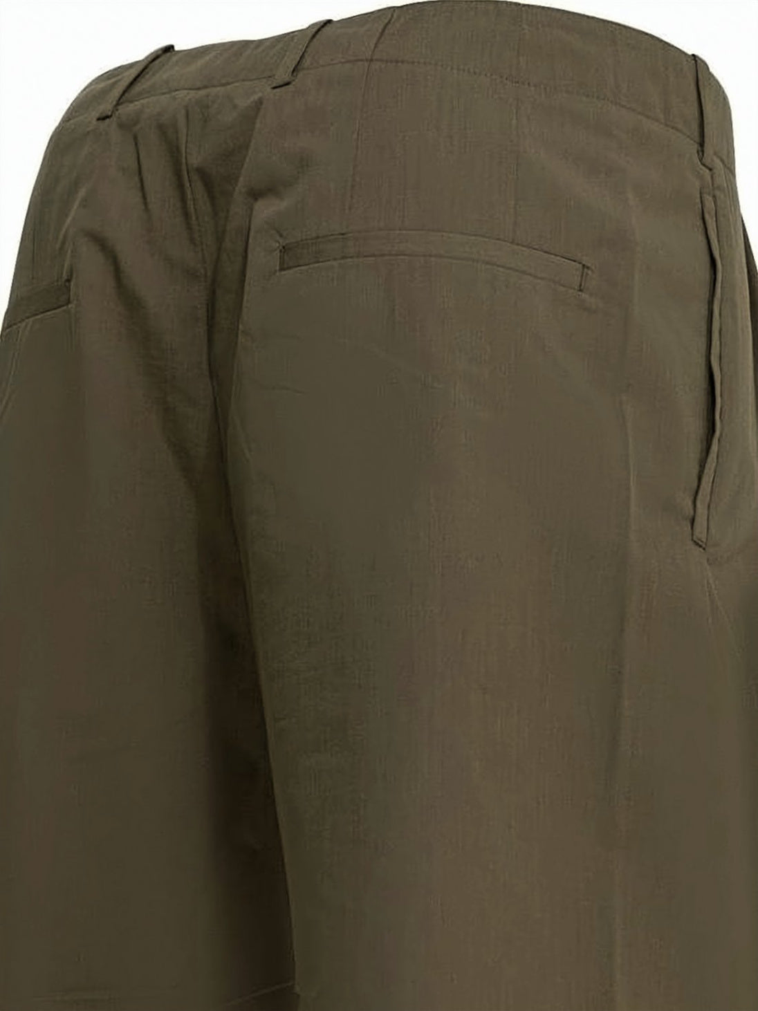 Tailored Brown Shorts With Flat Front And Button Closure