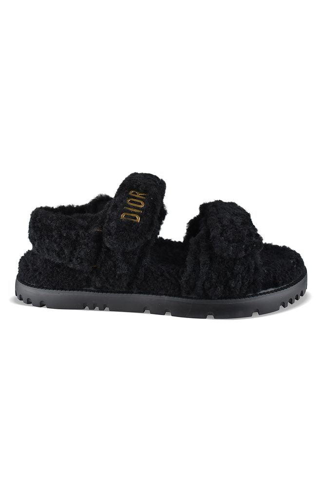 Dioract sandals
