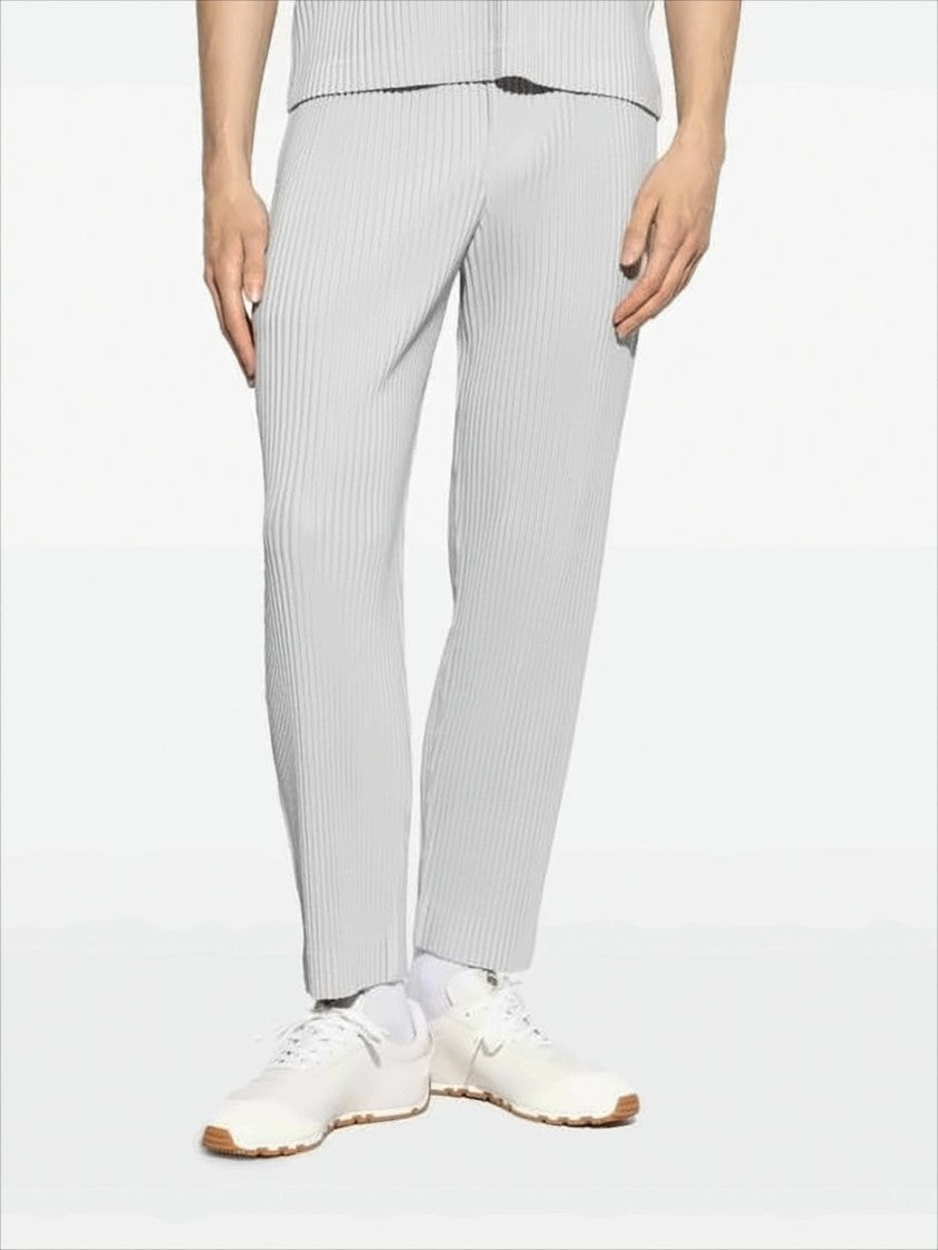 Pleated Straight Pants with Subtle Stripe