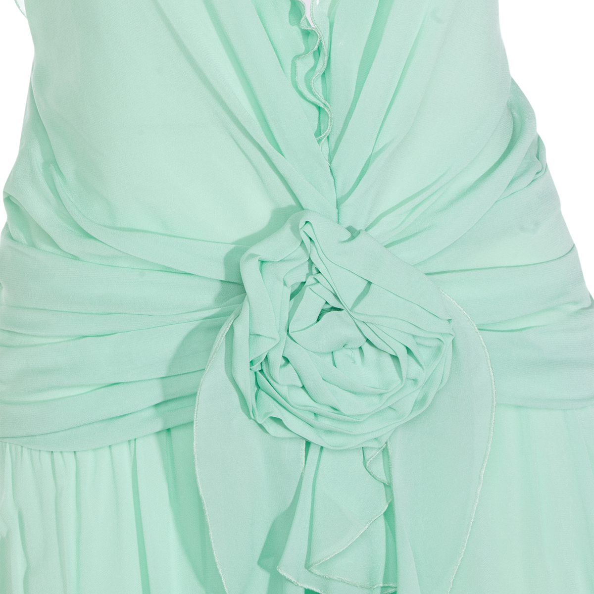 Feminine Dress With Flowing Silhouette And Subtle Elegance