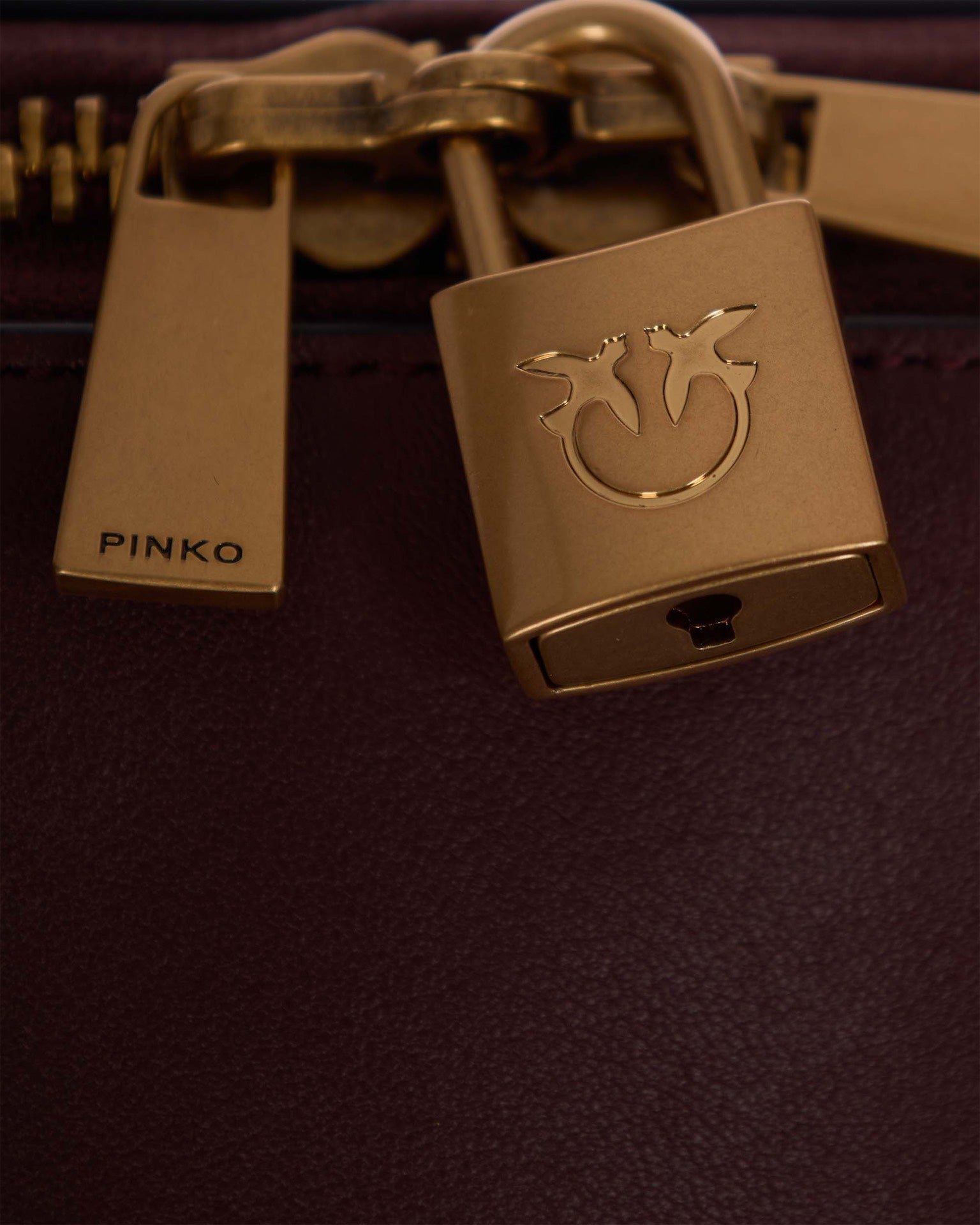 Structured Bowling Bag in Deep Burgundy