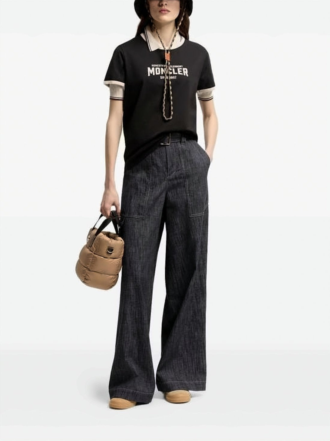 Short-Sleeved T-Shirt with Bold Stripe Detail