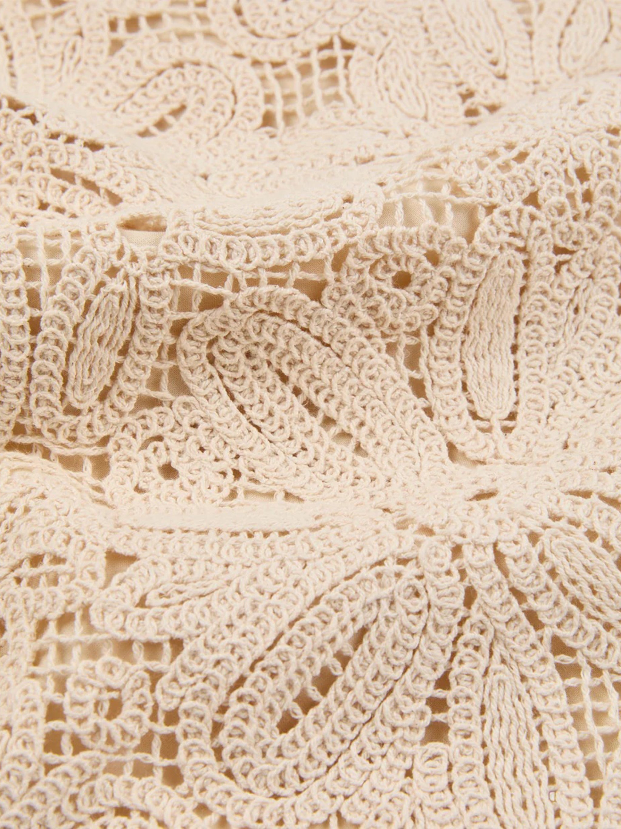 Sleeveless Crochet Floral Lace Blouse