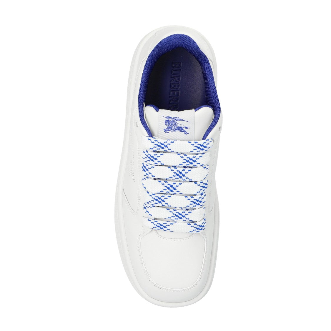 Białe Skórzane Sneakersy Z Teksturowaną Podeszwą Tpu