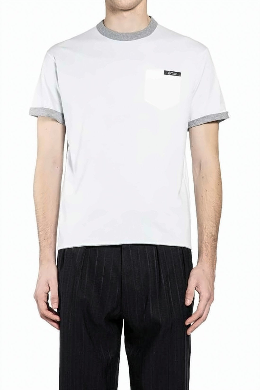 Short-Sleeved T-Shirt With Chest Pocket