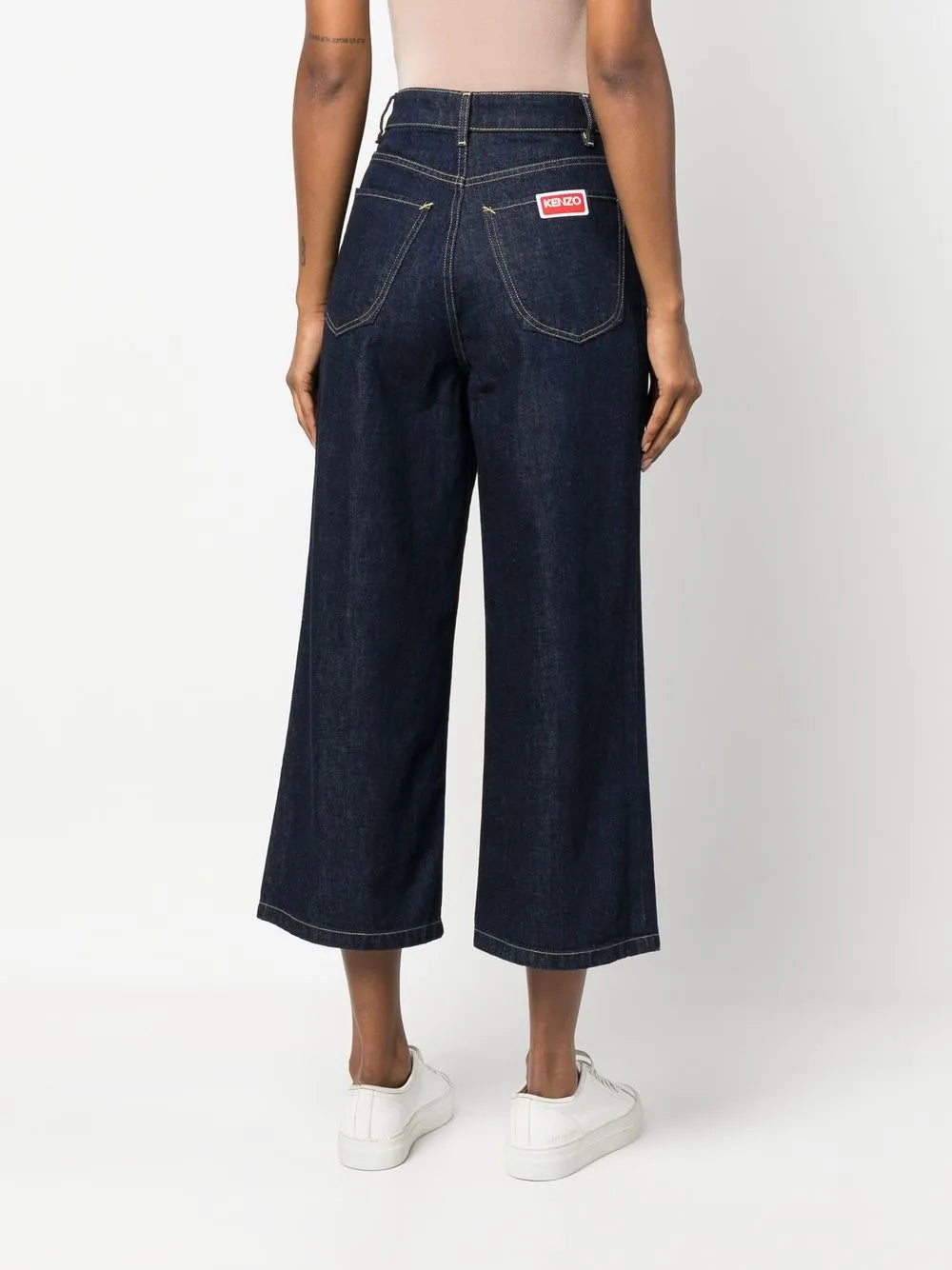 Tailored Fit Trousers With Straight Leg Cut