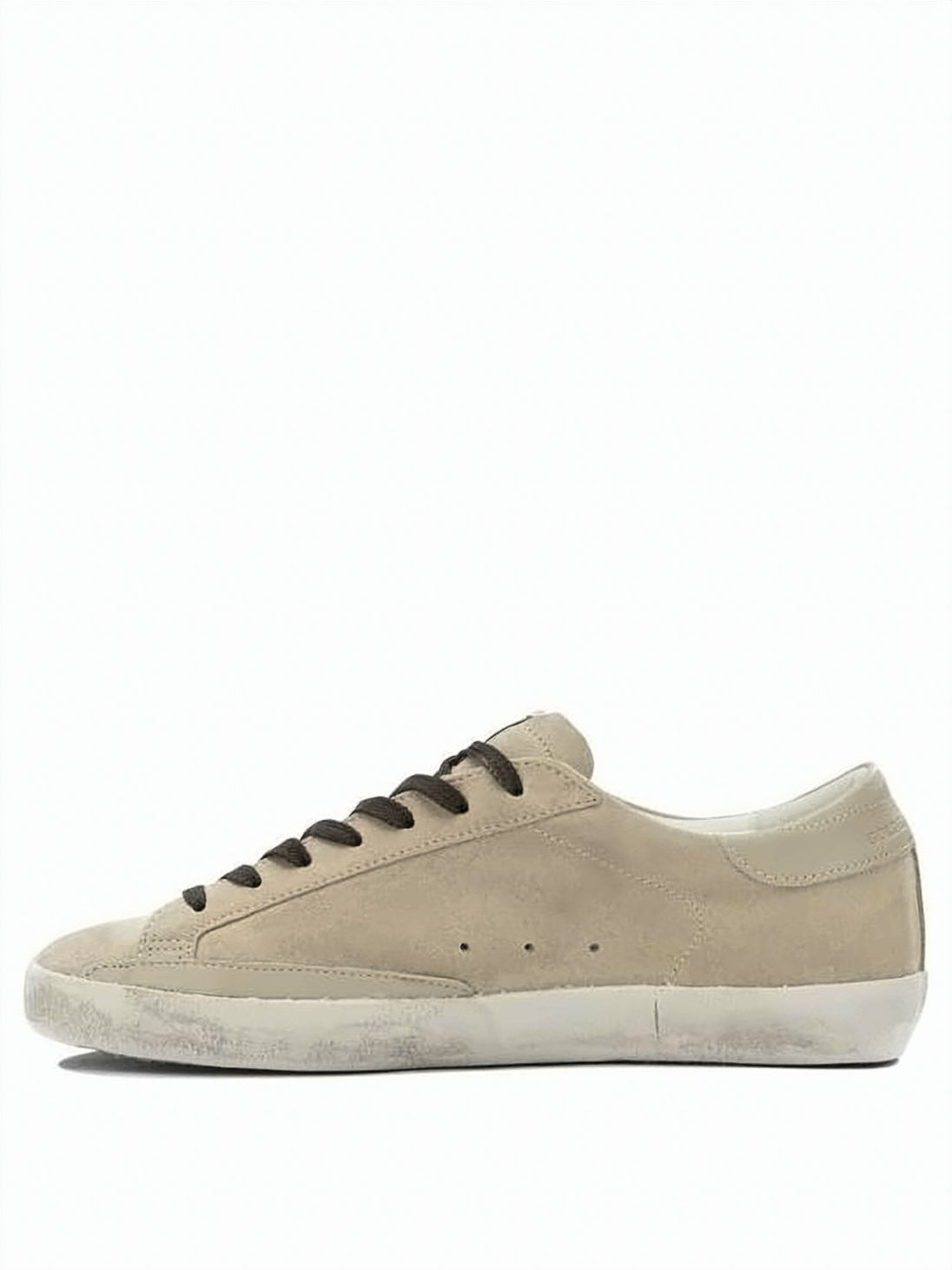 Suede Low-Top Sneakers with Vintage Aesthetic