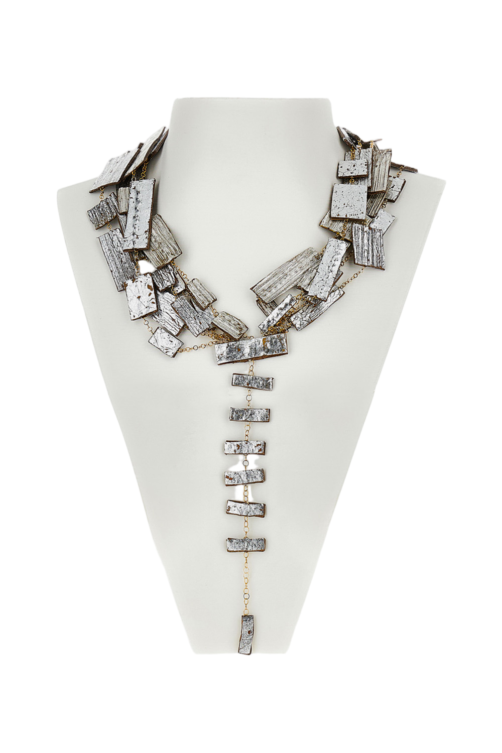 Artistic Hand-Dyed Silver Necklace With Classic Clasp