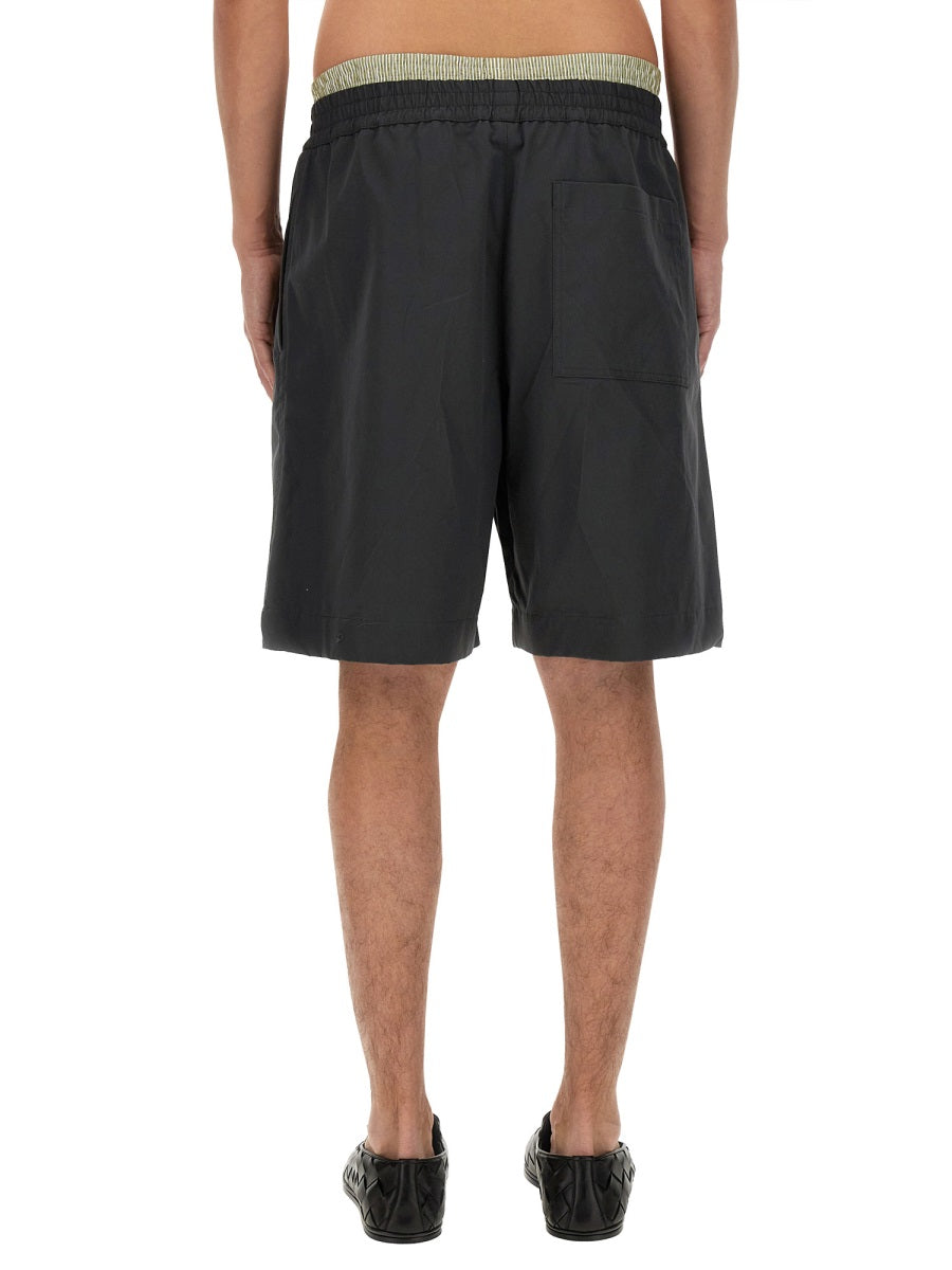 Mid-Thigh Length Cotton Shorts with Classic Cut