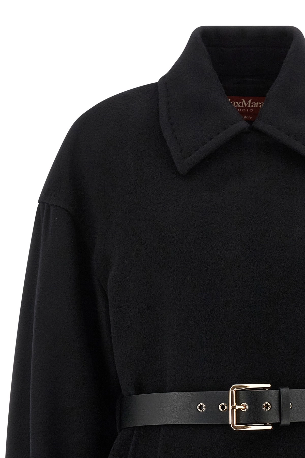 Pausa Short Coat With Tailored Fit