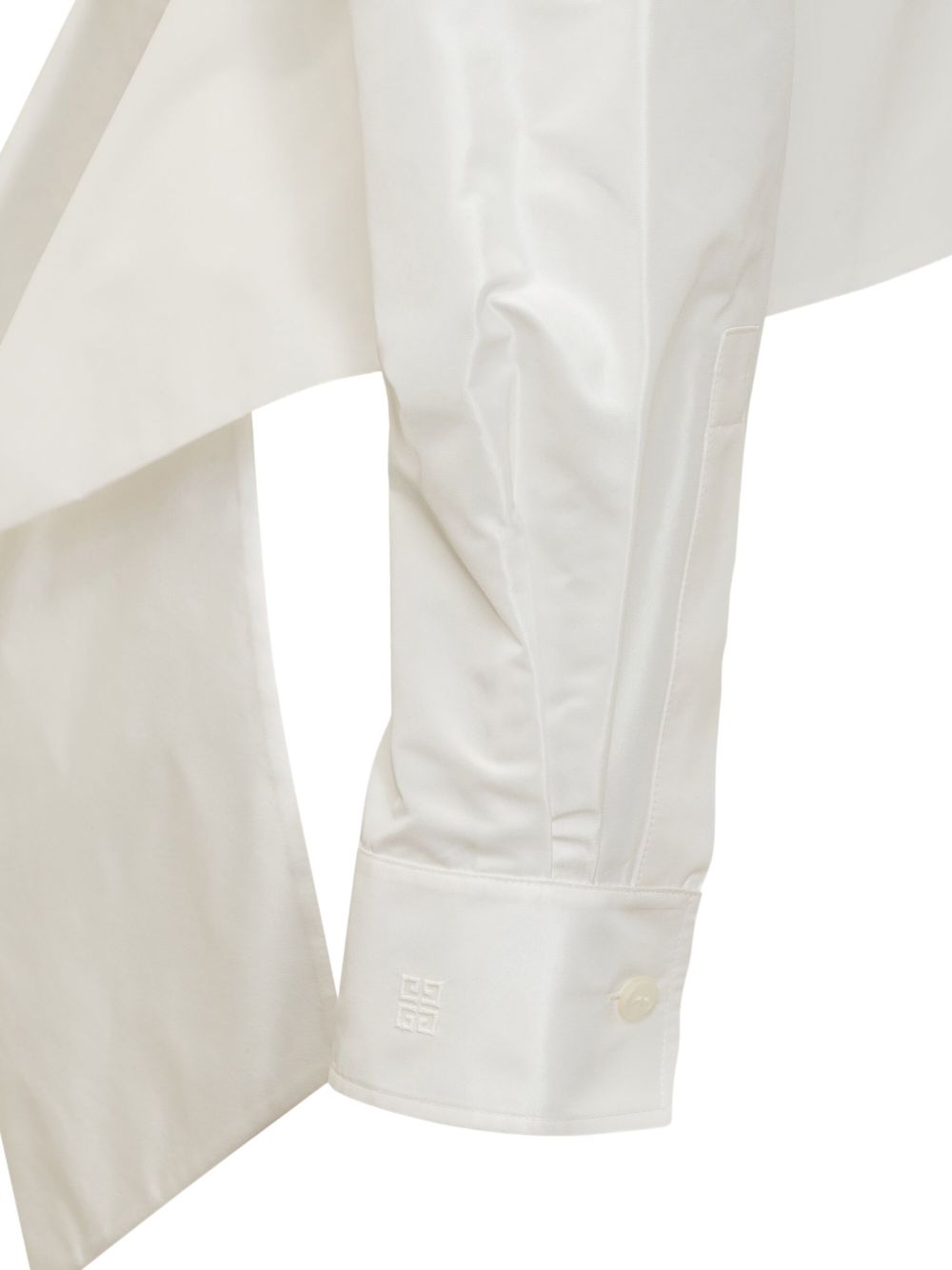 Long-Sleeved Top with Classic Collar