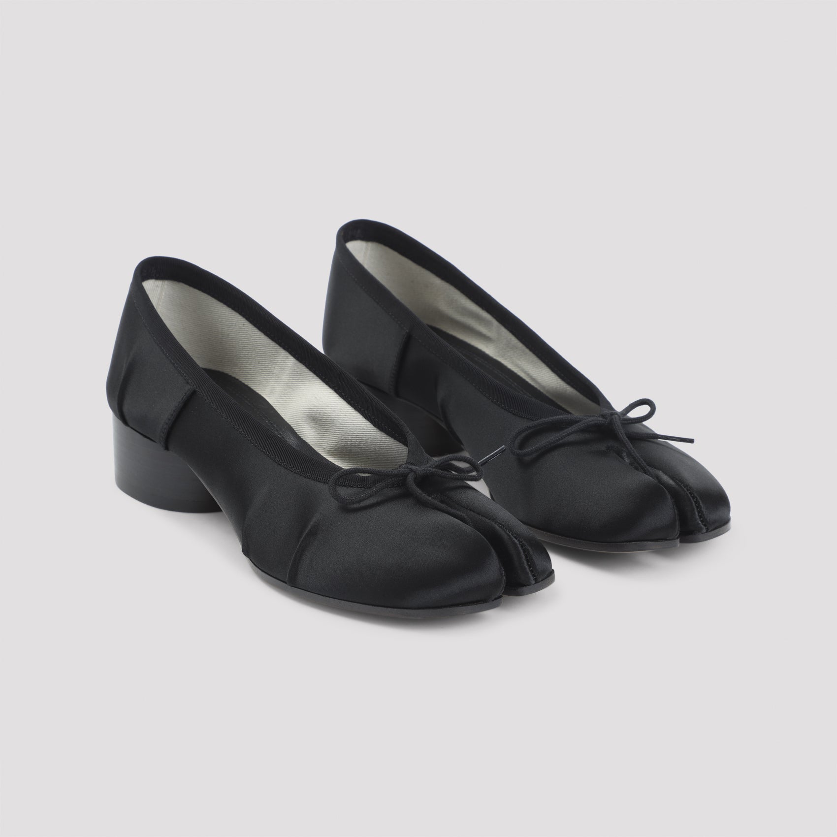 Black Ballerinas with Split-Toe Detail