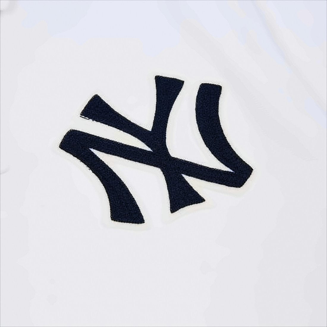 Classic Short-Sleeve Polo Shirt with Embroidered Logo