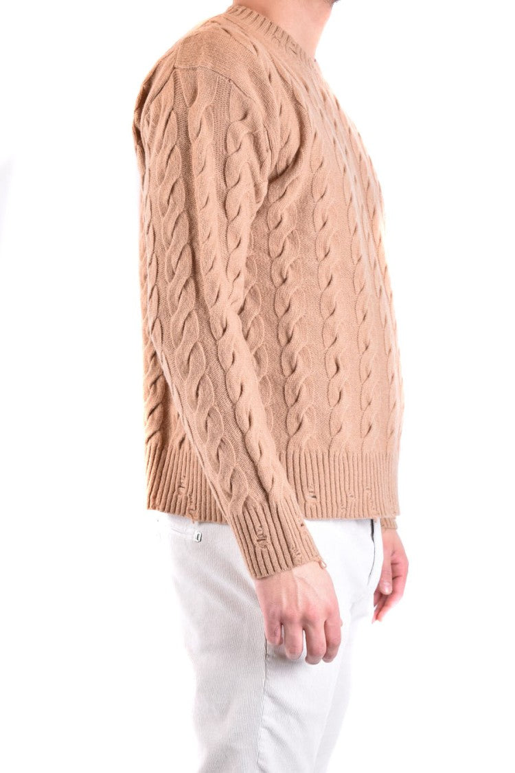 Cable Knit Sweater In Warm Camel Tone