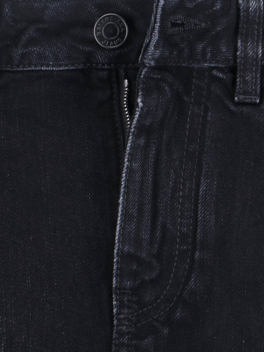 Sleek Tailored Black Skirt With Minimalist Design