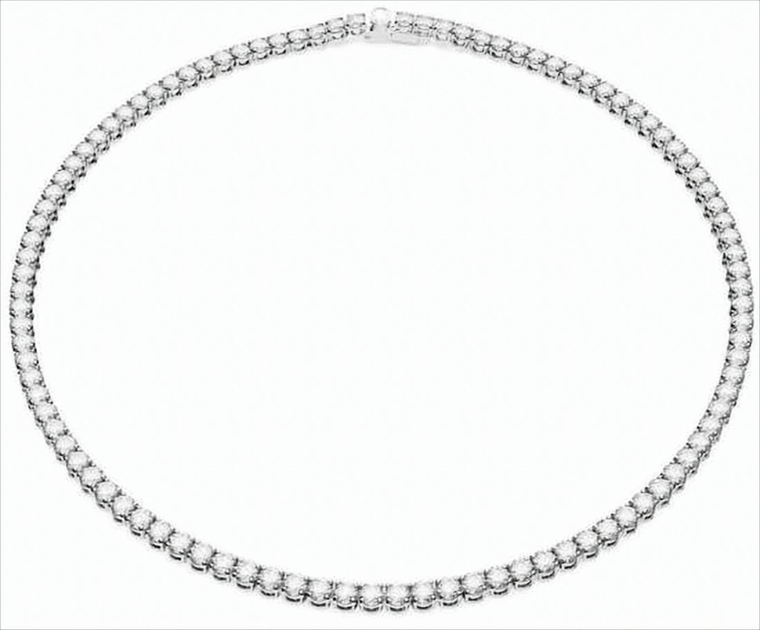Sparkling Silver Necklace with Refined Crystal Design