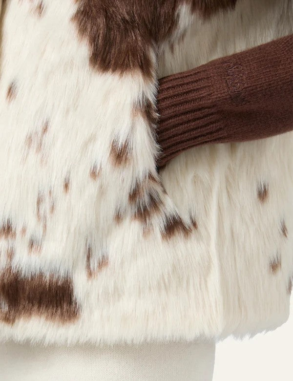 Tailored Neutrals Apparel With Classic American Flair