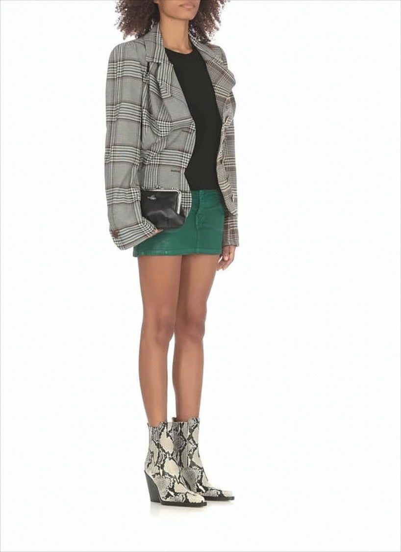 Fitted Wool Sweater with Crew Neckline