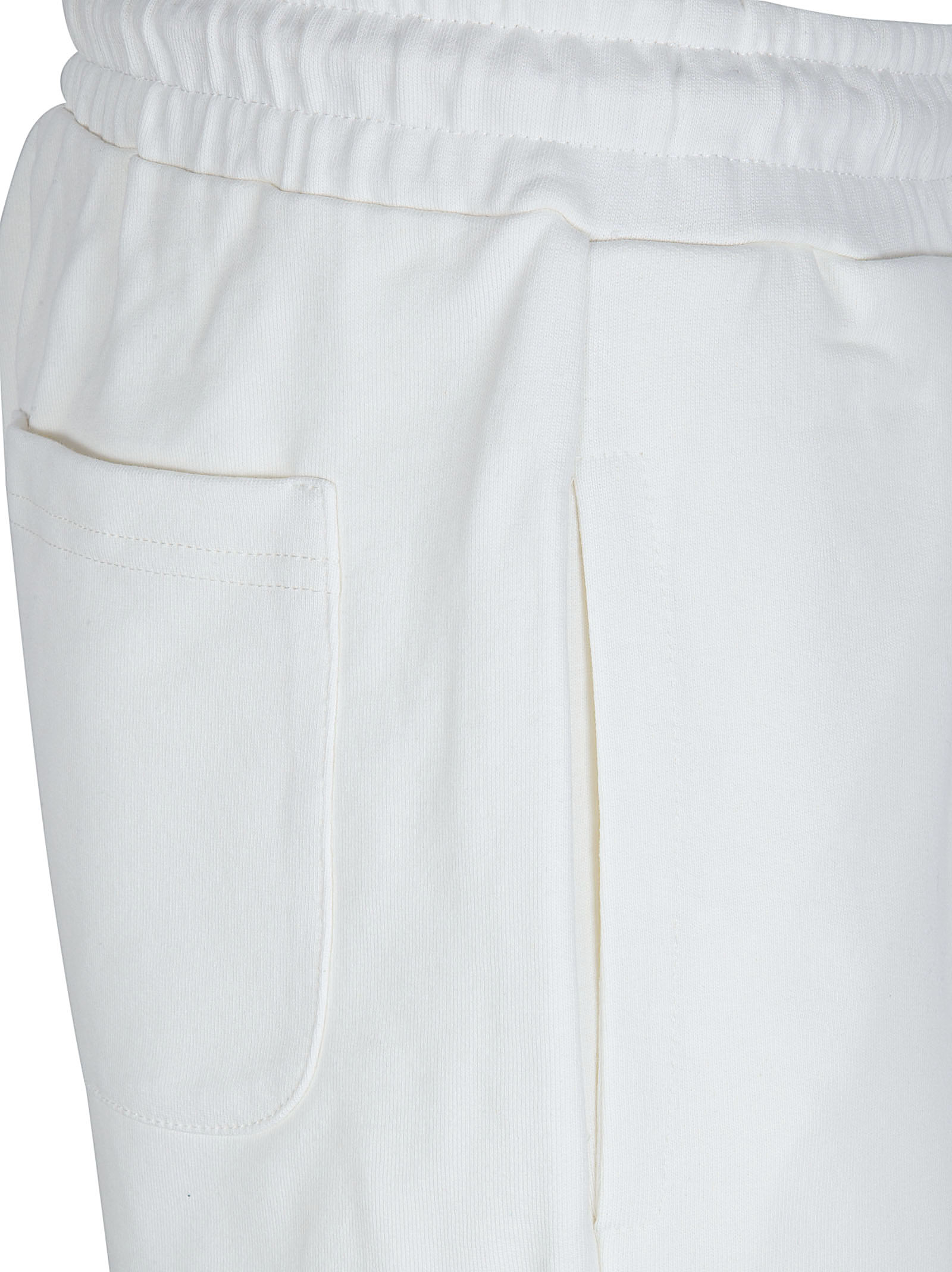 Elastic Waistband Shorts with Minimalist Design and Pockets