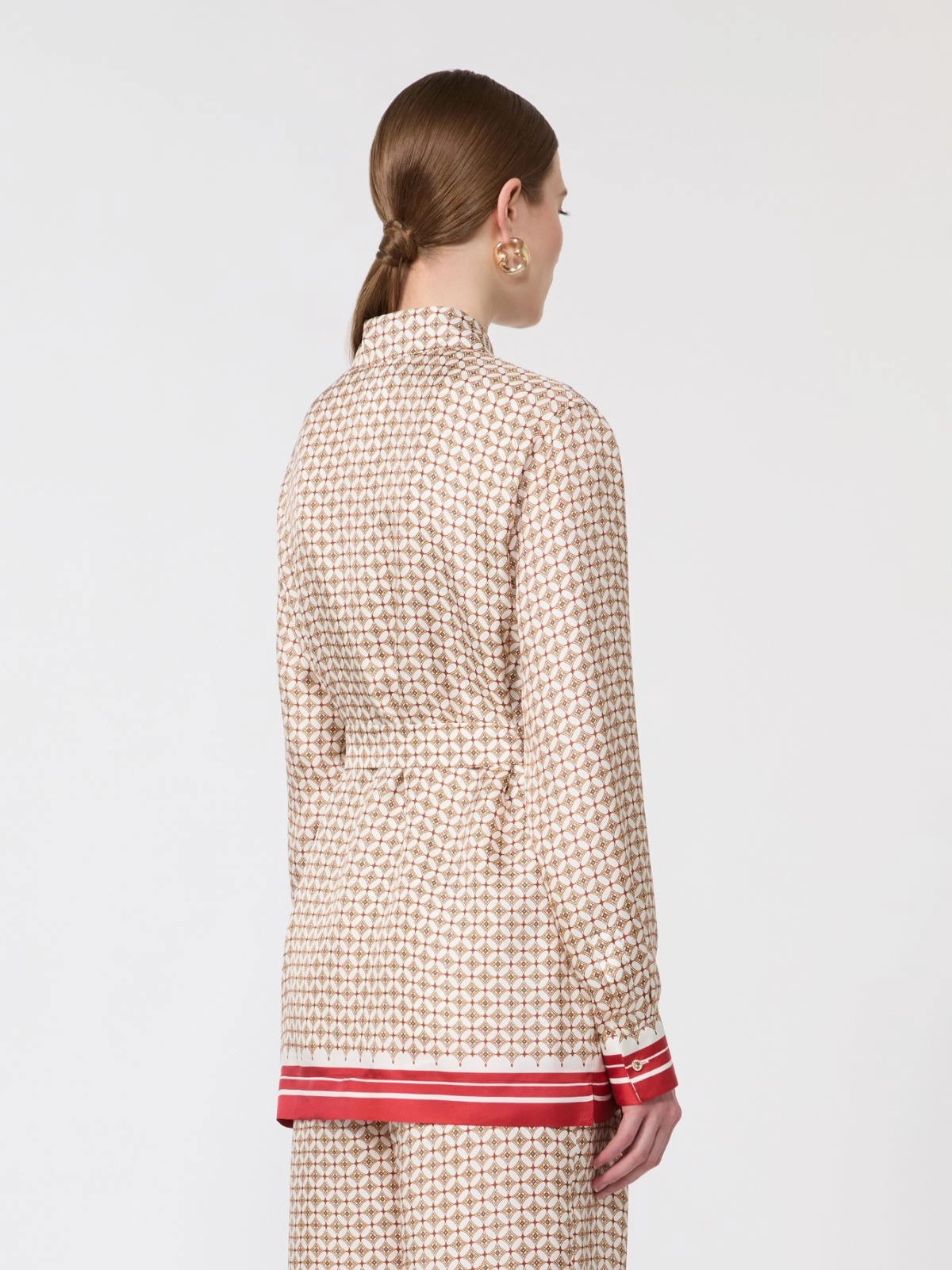 Geometric Pattern Top with Structured Collar