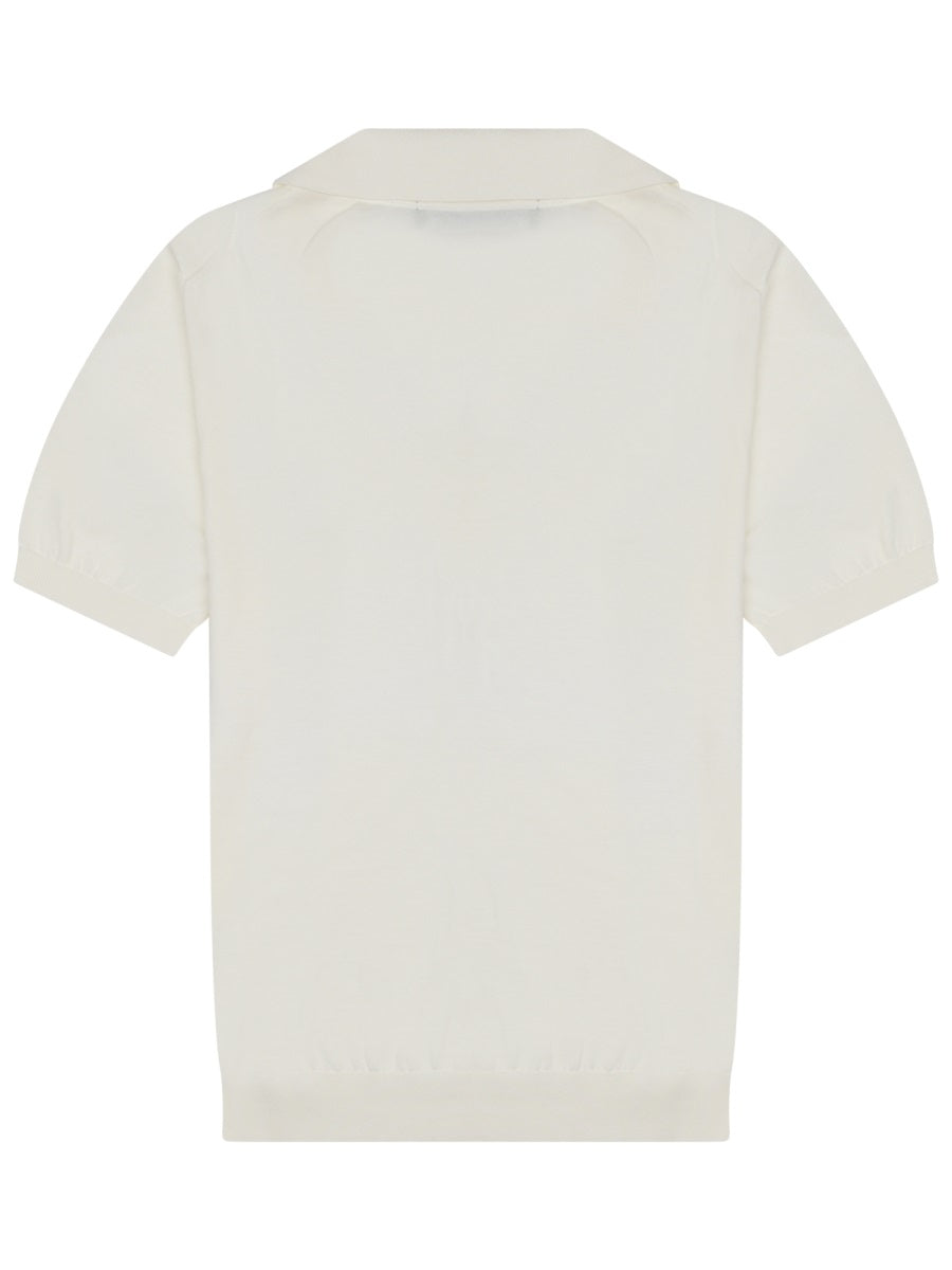 Minimalist White Polo With Classic Collar