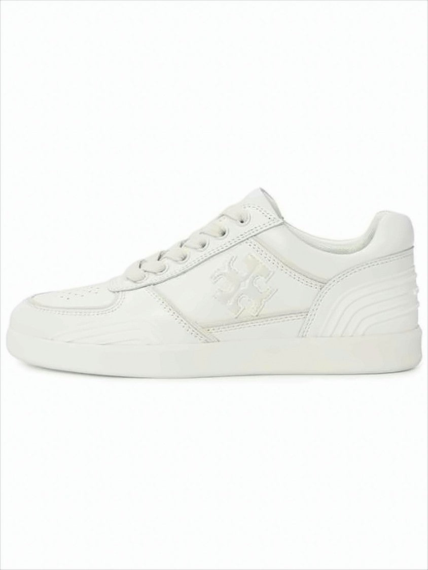 Low-Profile White Sneakers with Perforated Detailing