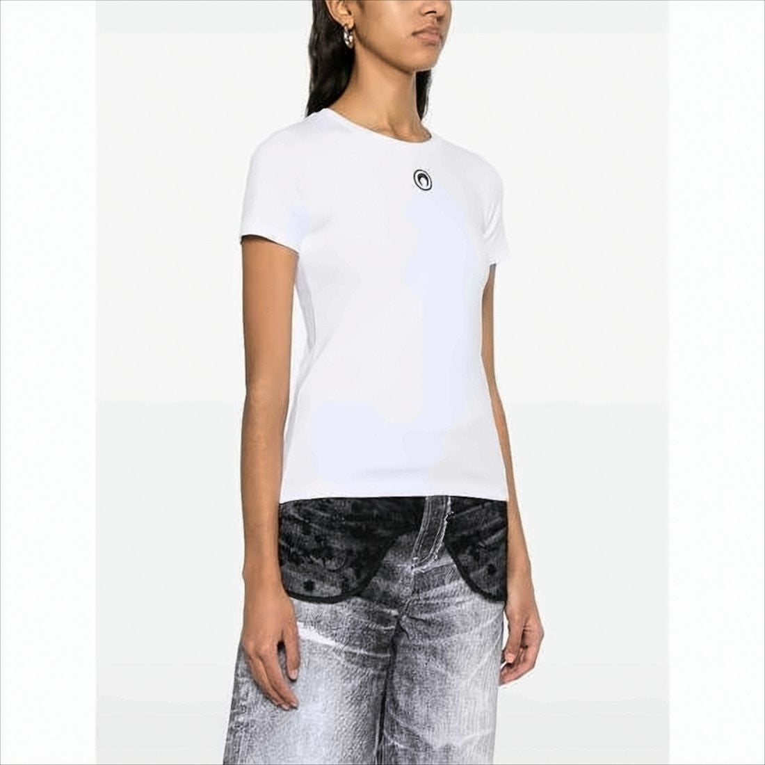 Fitted Short-Sleeve Organic Cotton T-Shirt with Embroidered Detail