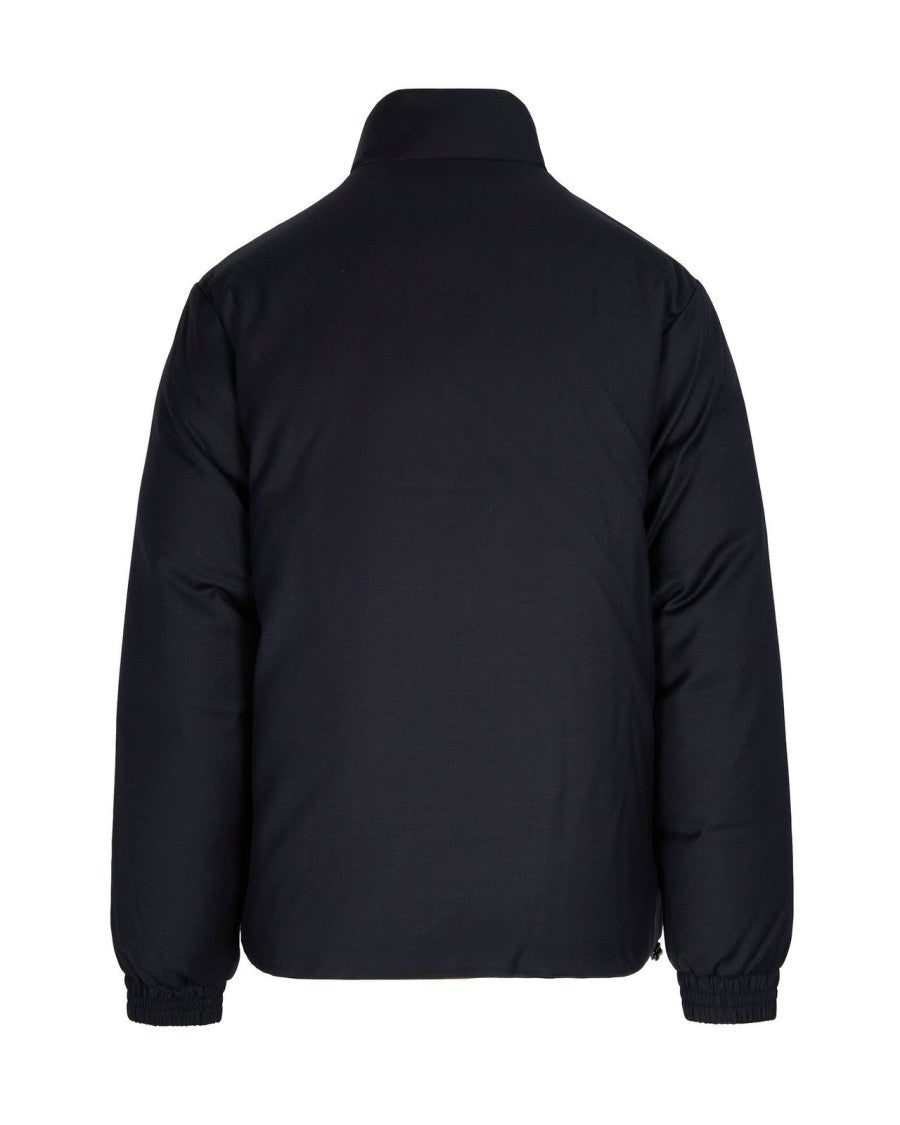 Tailored Black Jacket With Minimalist Design And Classic Collar