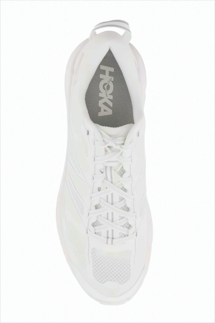 Lightweight Sneakers with Breathable Mesh Upper