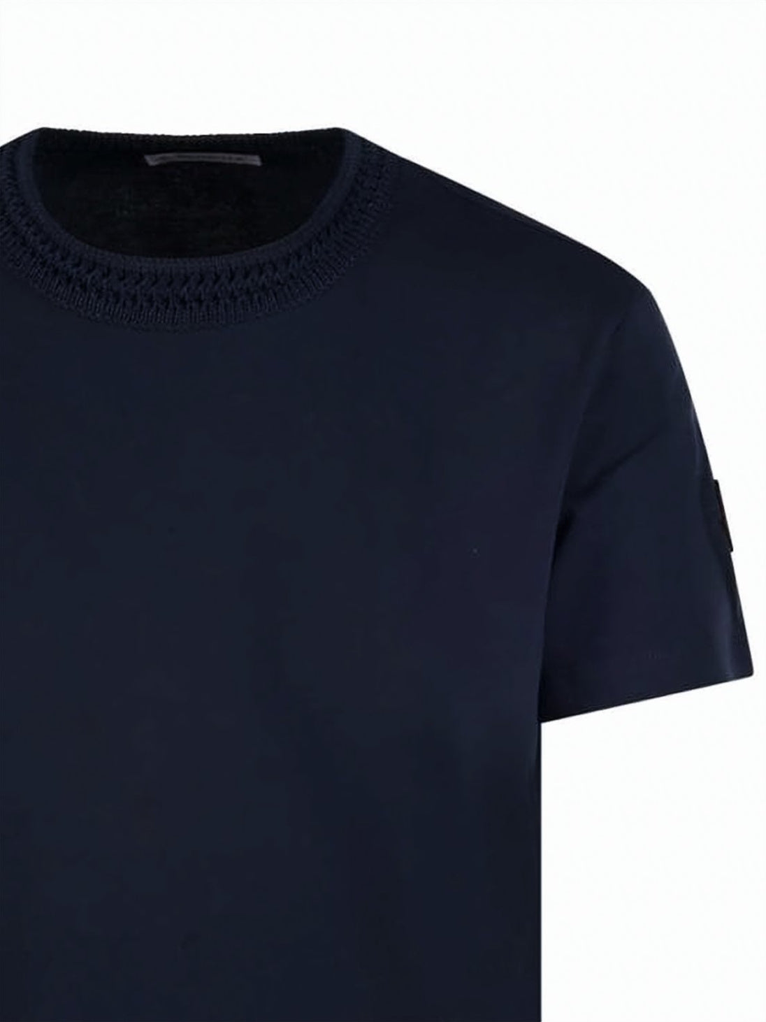 Short-Sleeved T-Shirt with Bold Stripe Detail