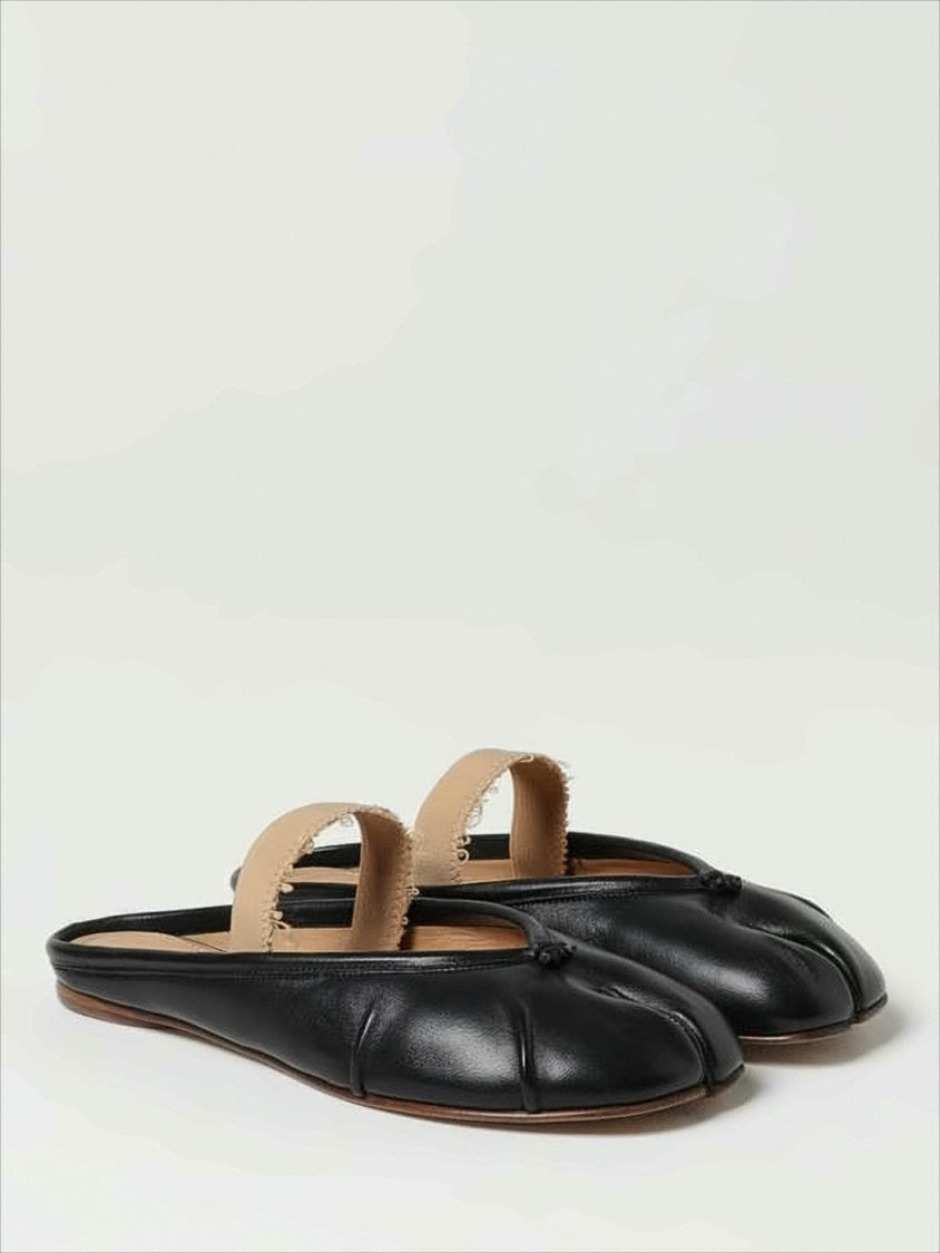 Split-Toe Black Leather Mules With Textured Strap