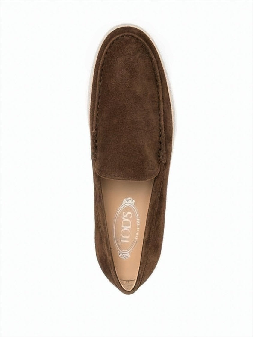 Moccasin-Style Brown Suede Loafers with Textured Grip