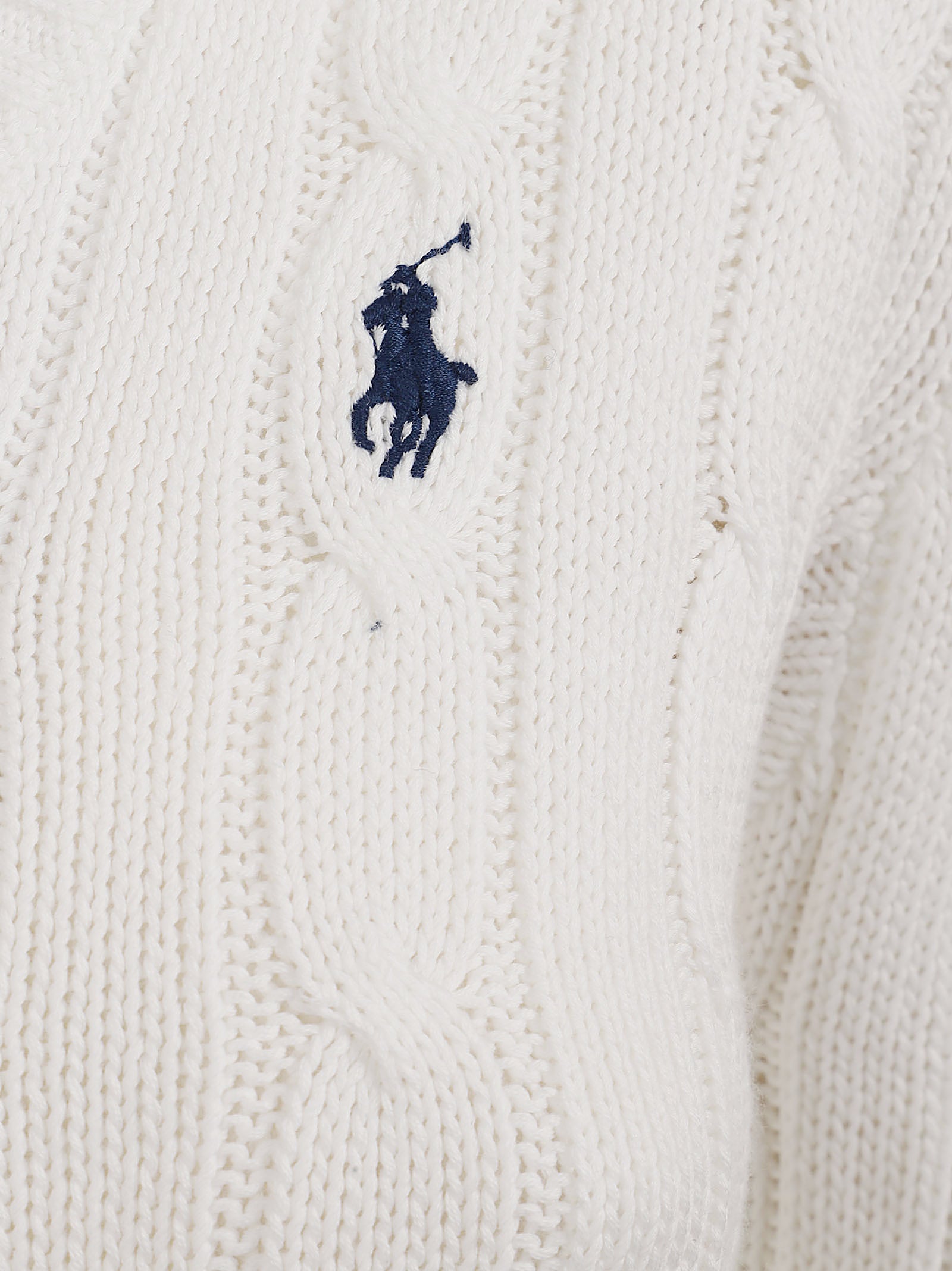 Fitted White Cable-Knit V-Neck Sweater