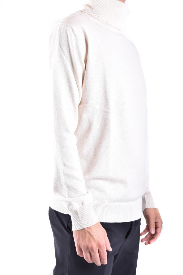 Off-White Turtleneck Knitwear With Relaxed Fit