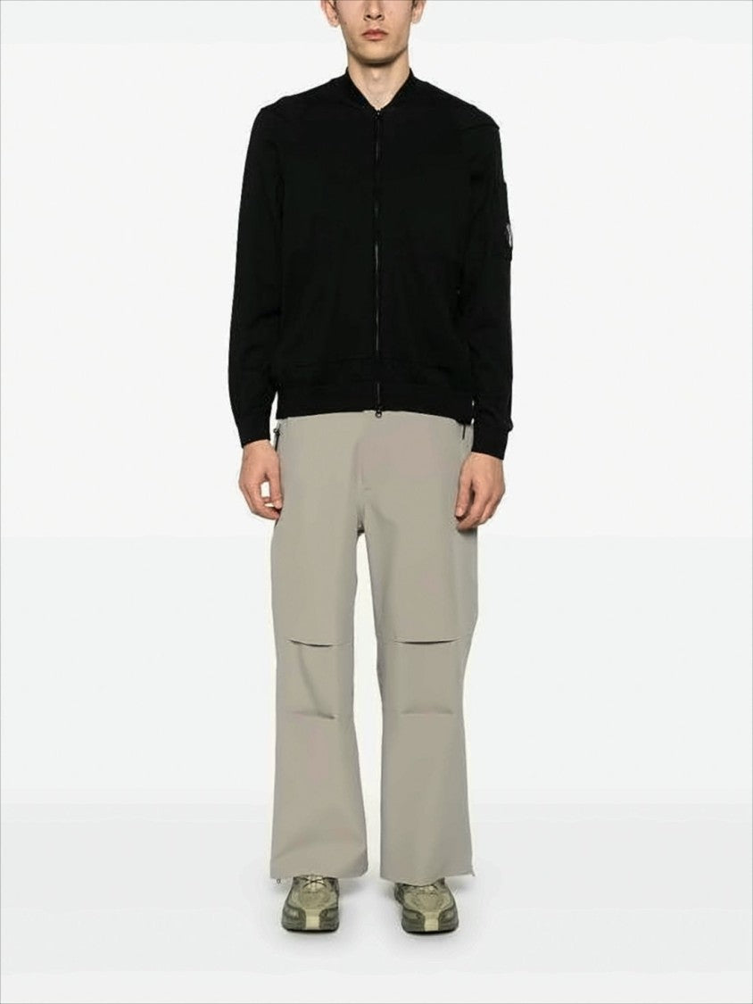 Black Zip-Up Cardigan with Ribbed Detailing